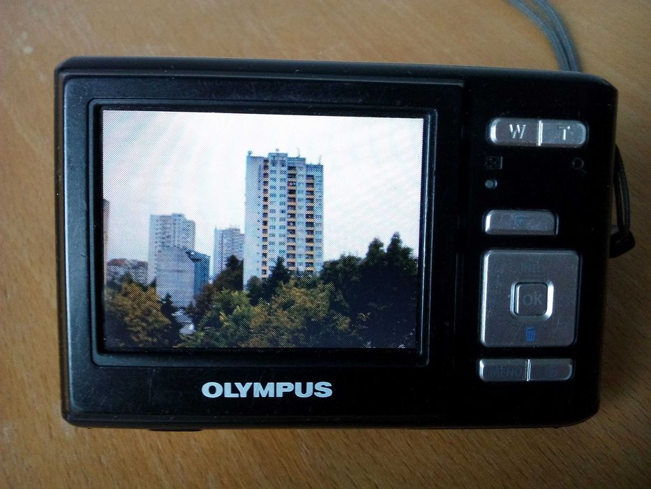Фотоапарат OLYMPUS Т-100