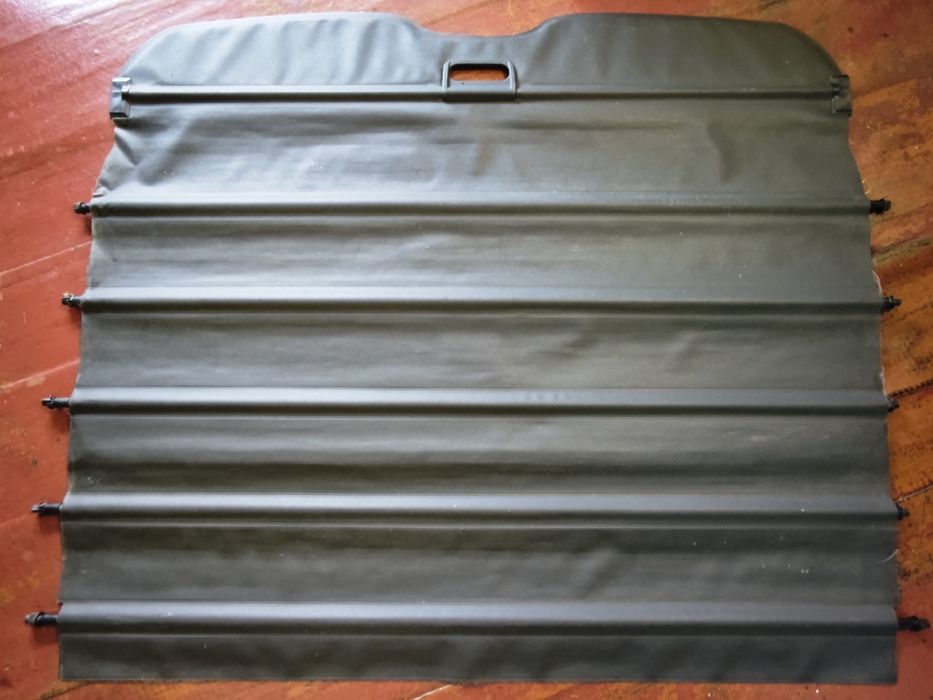Шторка багажника от автомобиля Opel omega B caravan (универсал)