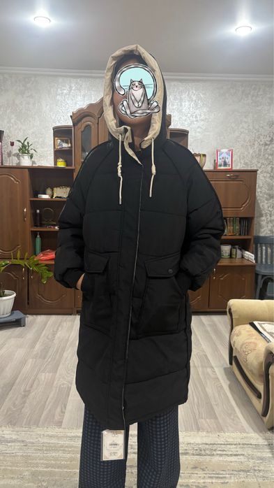 Новая зимняя куртка не ношеная