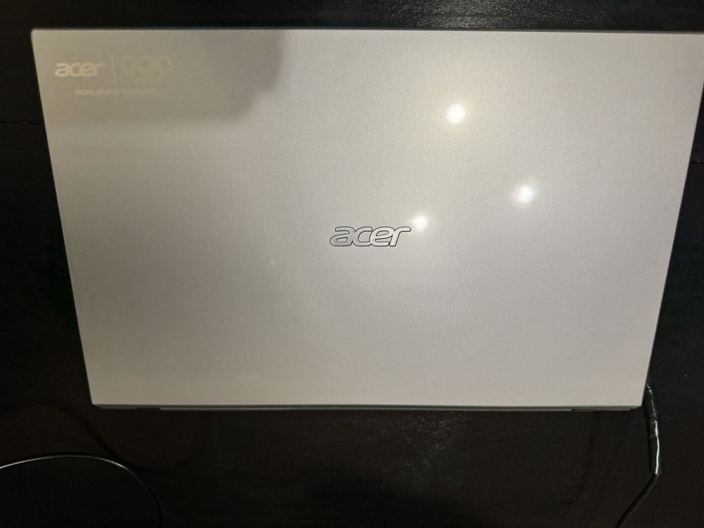 Laptop Acer i5 6GB RAM 1TB