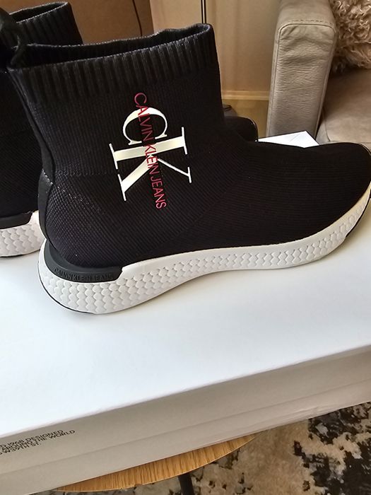 Дамски обувки на Calvin Klein