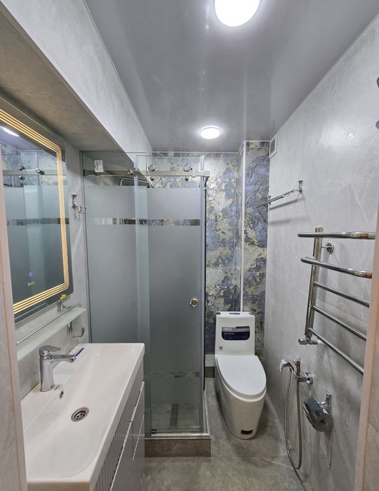 Qo'yliq Kompasda Tayyor, Ta'mirlangan 3 Xonali Kvartira!