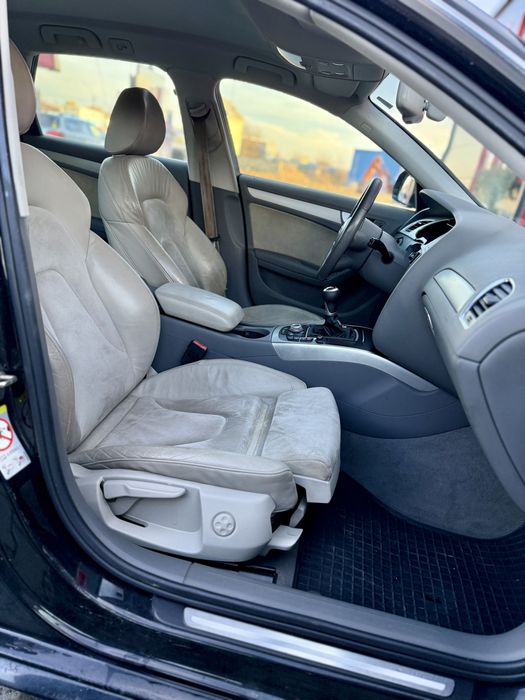 Audi A4 B8 2009 2.0 Diesel 143Cp Xenon/Piele/Rate fixe