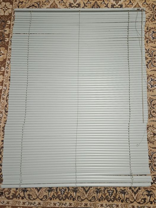 Жалюзи горизонтальные на окна