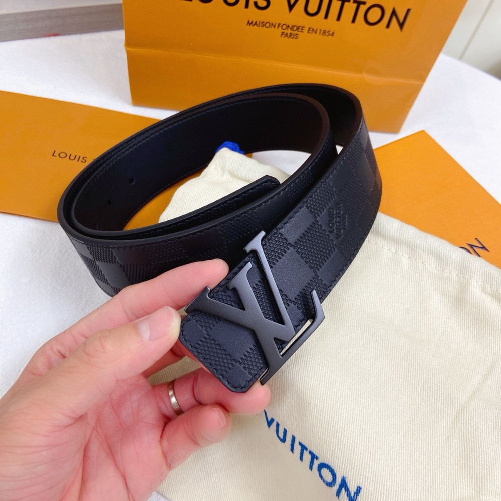 Колани от естествена кожа Louis vuitton,fendi