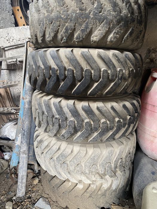 Баллоны на Мини погрузчик