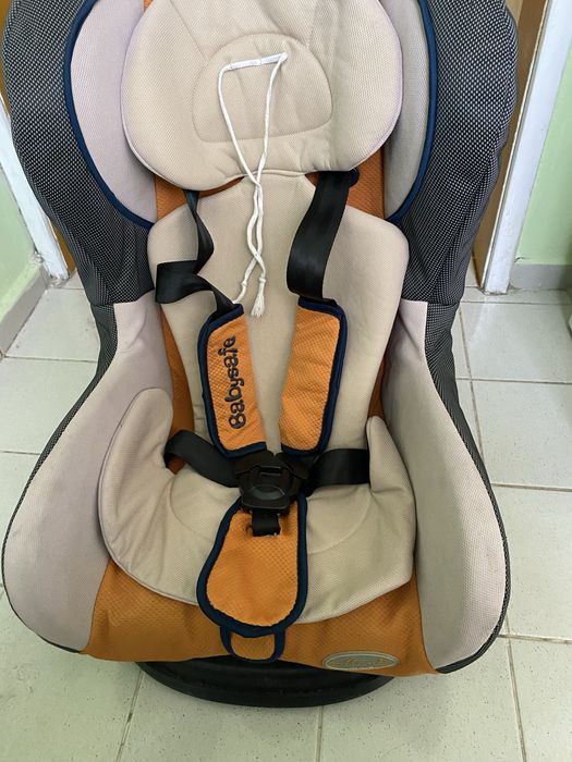 Дестско  стошче  за  кола