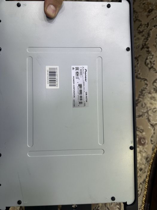 Pioneer 1000w 4 kanal 1 oy ishlagan xolati zo’r srochna sotladi