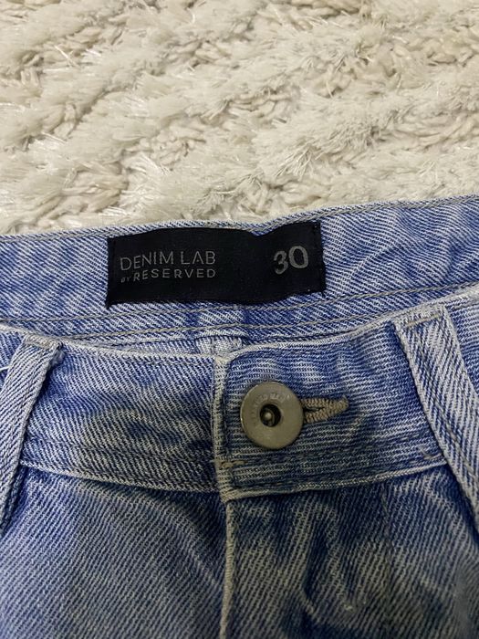 Pantaloni scurti Reserved