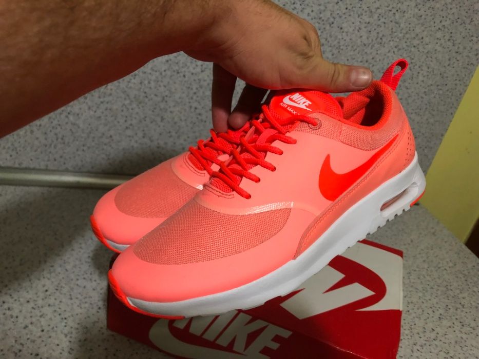 ОРИГИНАЛНИ *** Nike Air Max Thea Pink/Crimson/White