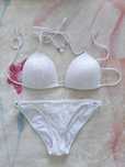 Costum Baie Alb 2 Piese (Gilly Hicks)