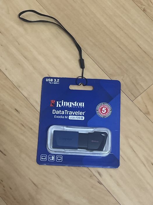 Флешка. USB 3.2 Gen 1. 64 Gb (Kingston)