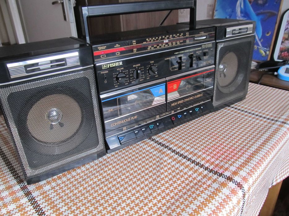 Радио касетофон FISHER PH-W 400 L