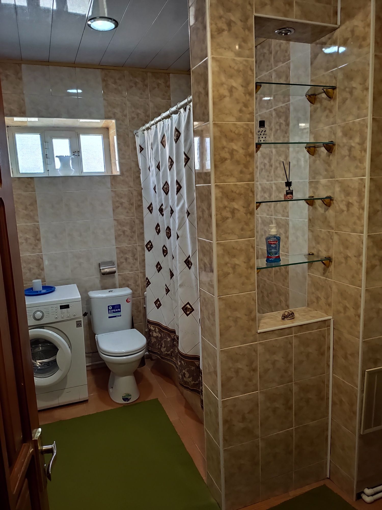 Сдается 3х ком.кв.2этаж,77 серия,вокзал,500 дол.