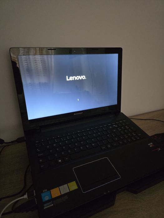 Laptop Lenovo Z50-75