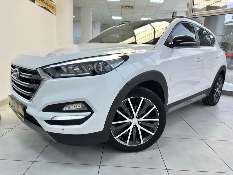 Hyundai Tucson II 2018/04-Panoramic-Gps Navi 3D-Cu Cash\Rate\Avans-0