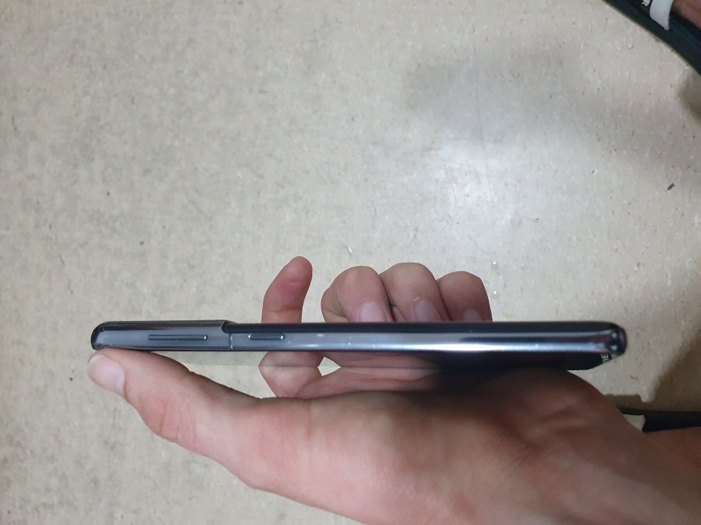 Samsung galaxy s21 ocilmagan usta kormagan