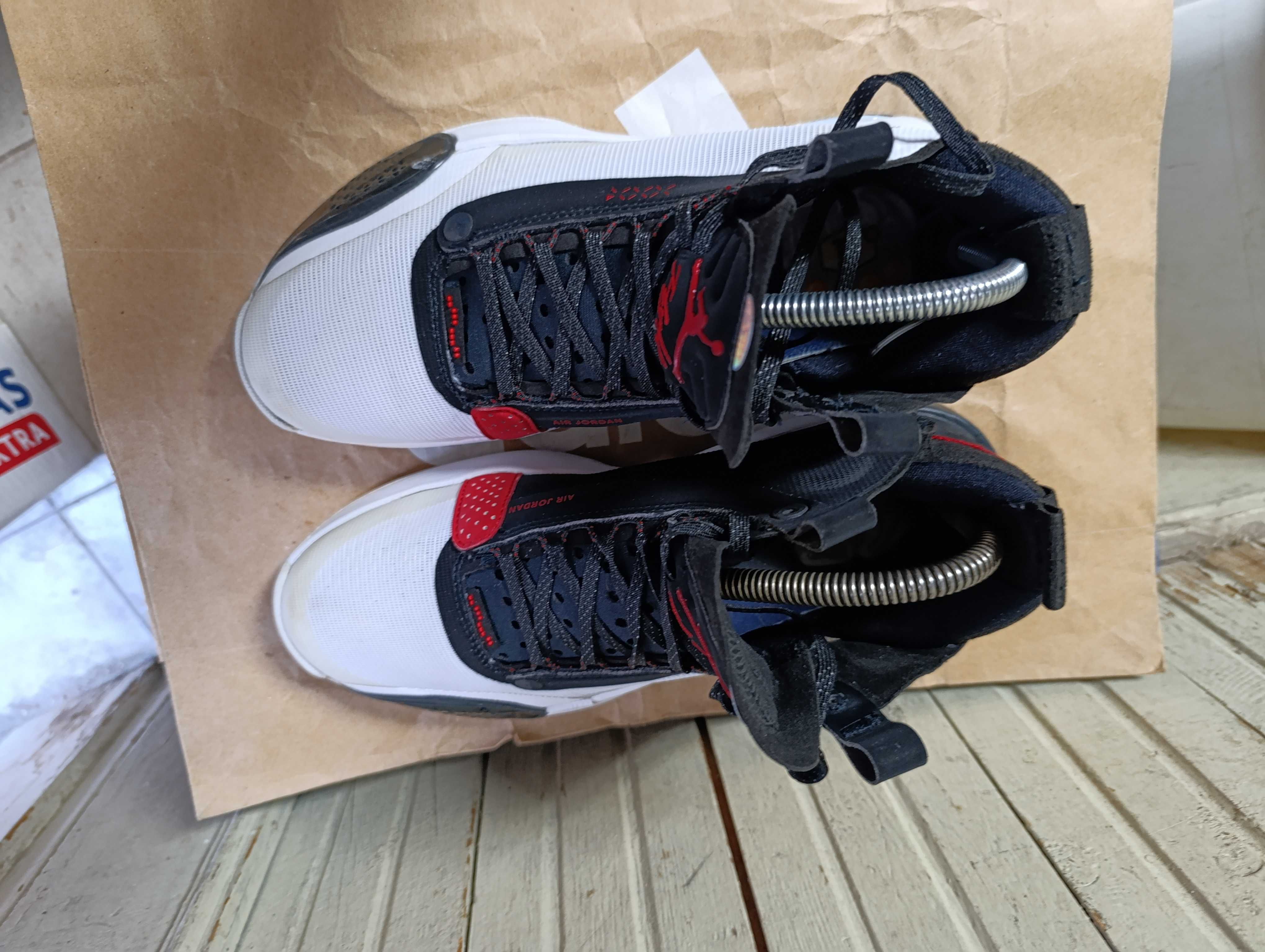 ''Air Jordan 34 Pf Chicago''оригинални маратонки 40.5 номер