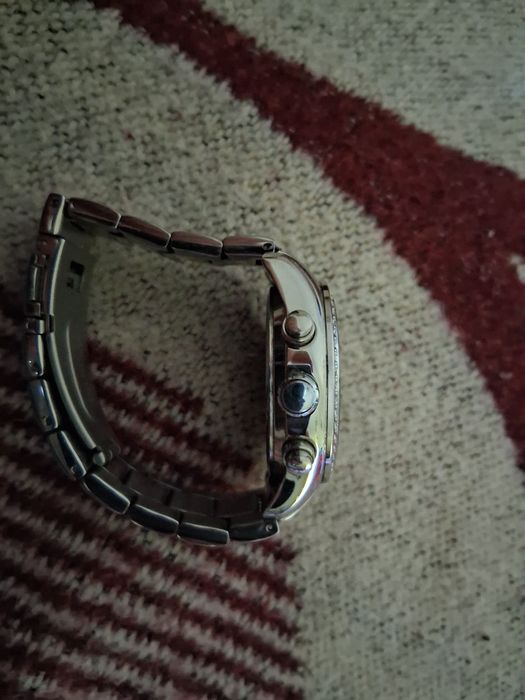 Vindem 2 ceasuri stare ca noi