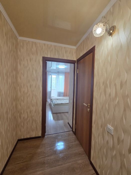 3 комн Командированным,20 ый мкр