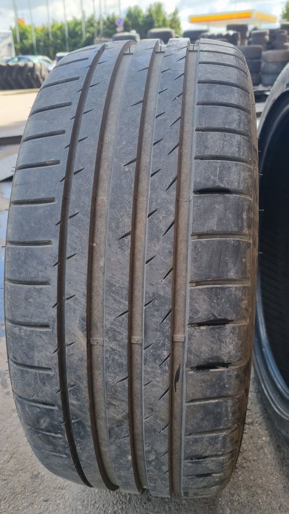 Летни гуми 275/35R19 , 245/40R19