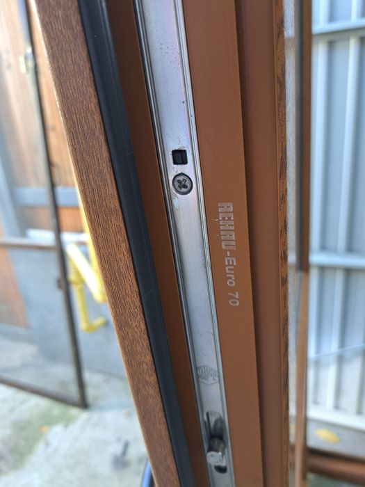 Vand usa termopan rehau