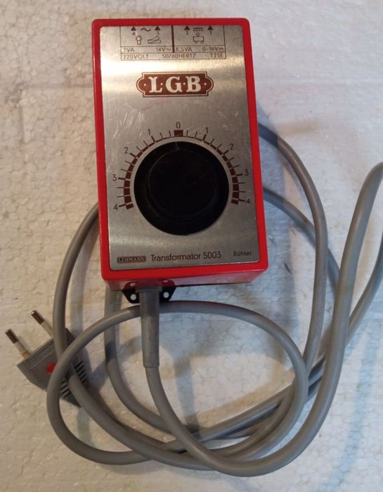 LGB Lehmann transformator 5003
alimentator/variator pentru trenuleț el