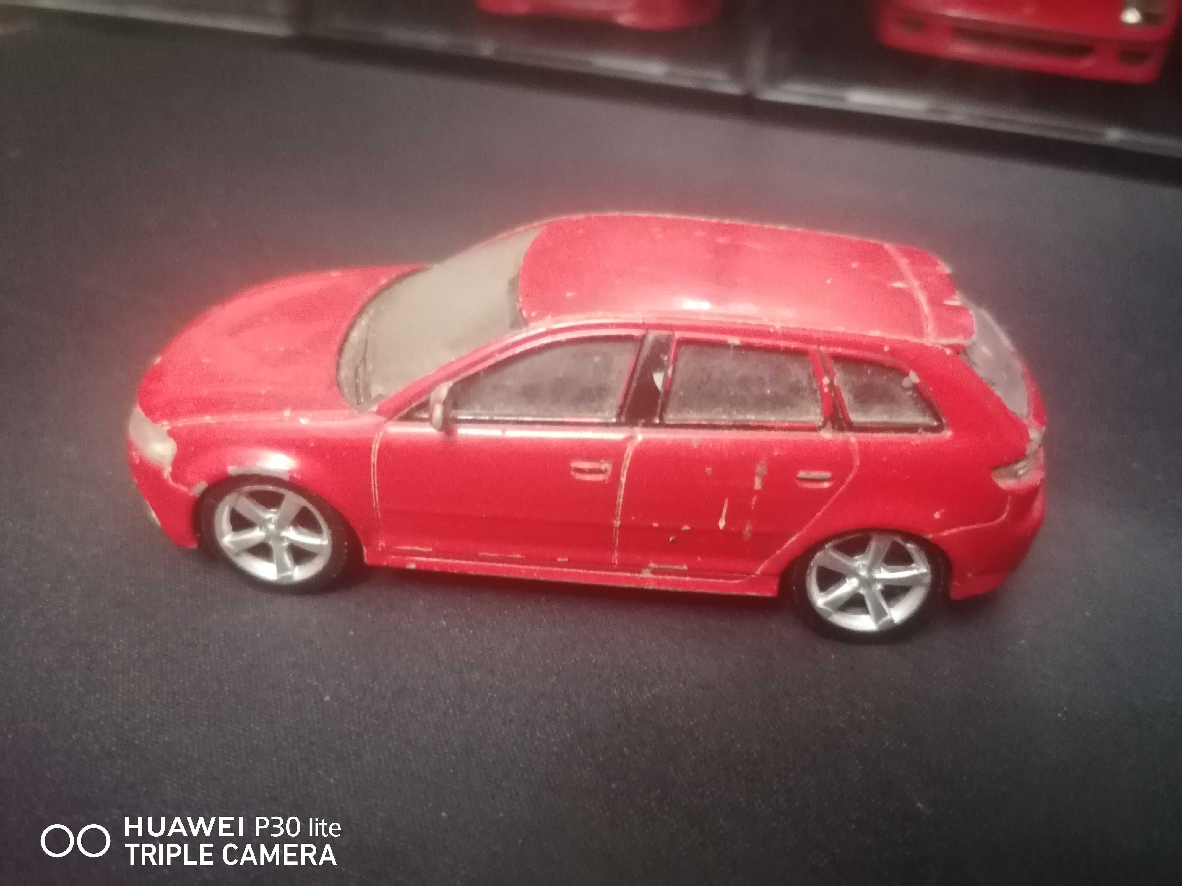 Колекционерска количка: Audi - RS3 Sportback 1/43