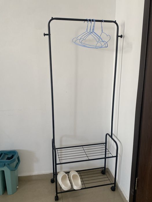 Раздвижной вешалка