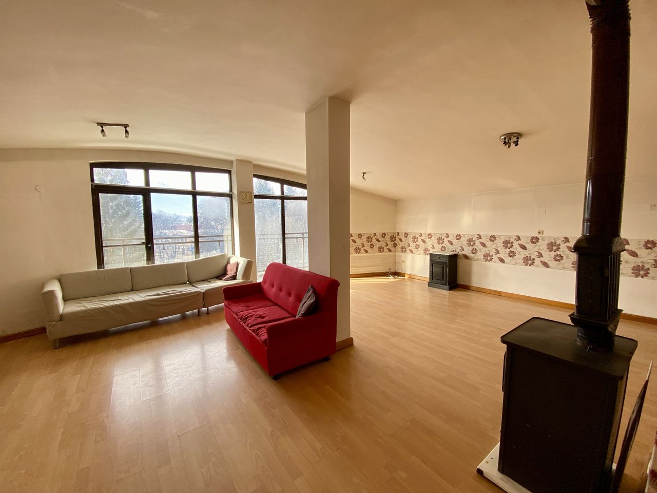 Продава се Многостаен апартамент в Разлог - 169 кв.м за 1000 €/кв.м - Снимка #13