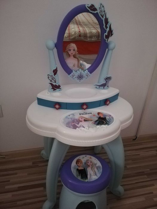 Măsuță machiaj fetite