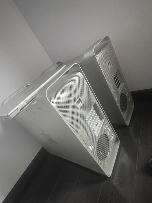 Unitate Apple & Macbook Pro