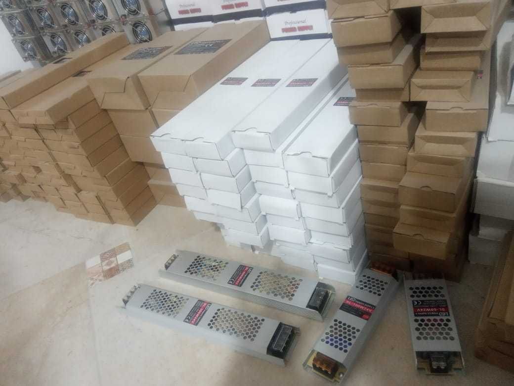 блок питания в упаковке новый