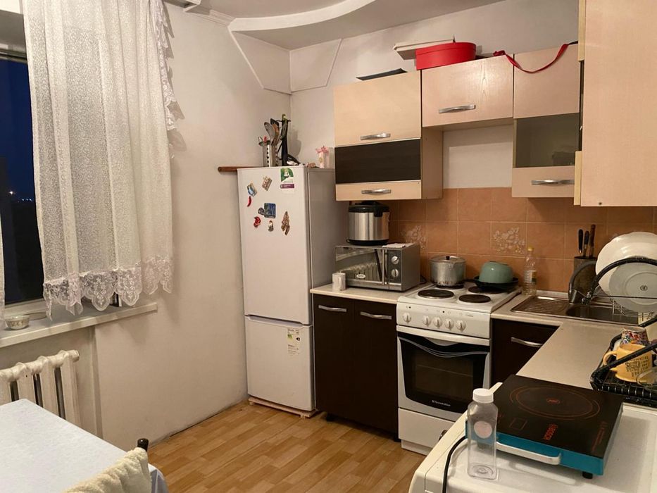 Сдается 3 х комнатная квартира в районе Медакадемии помесячно