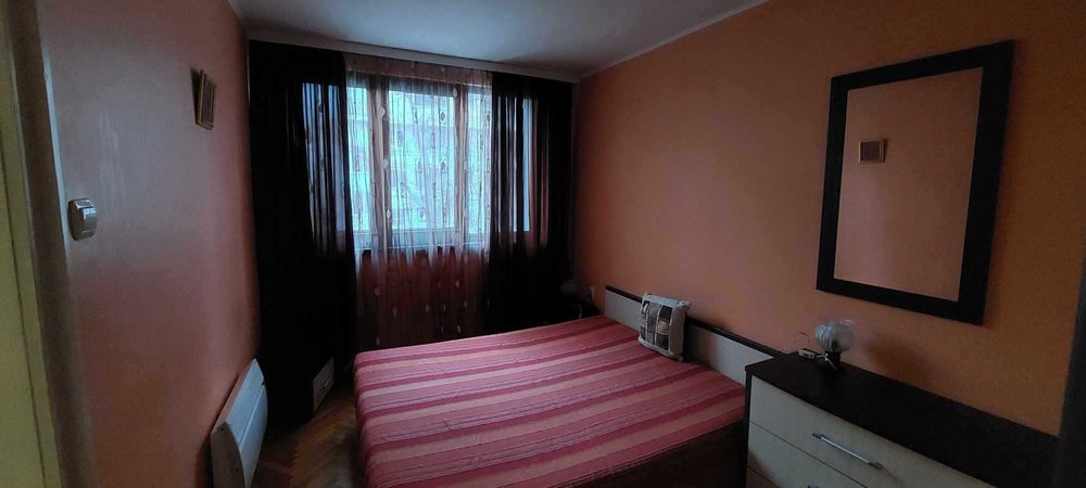 Двустаен апартамент, Западен парк