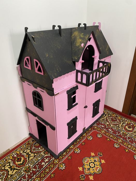 3 этажный домик игрушечный