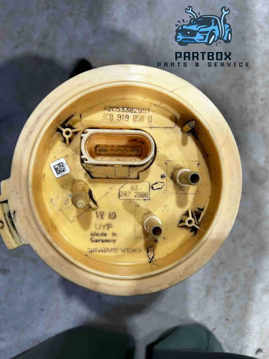 Горивна помпа VW Passat 2010 1.9 TDI 105 hp