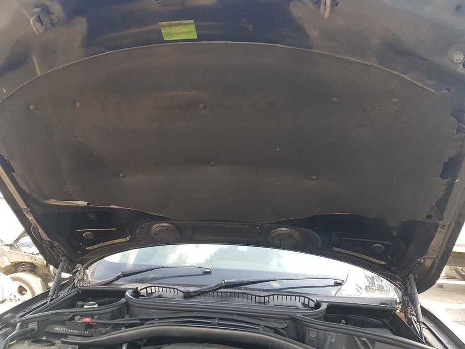 Capitonaj Capota BMW X3 E83 2003 - 2010