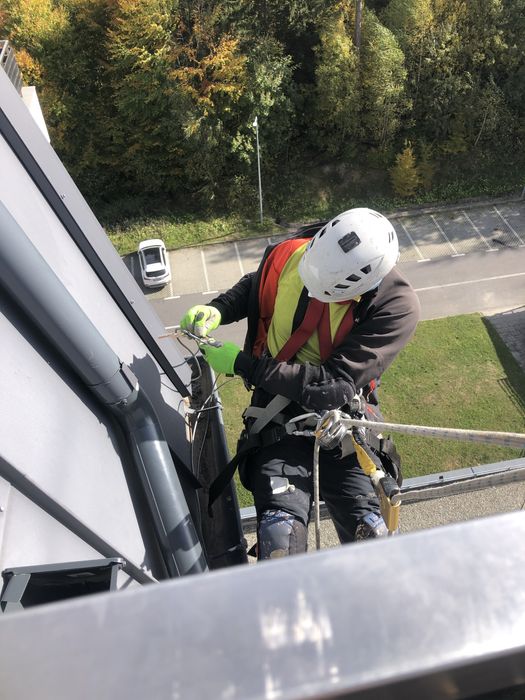 Alpinism utilitar Bucuresti