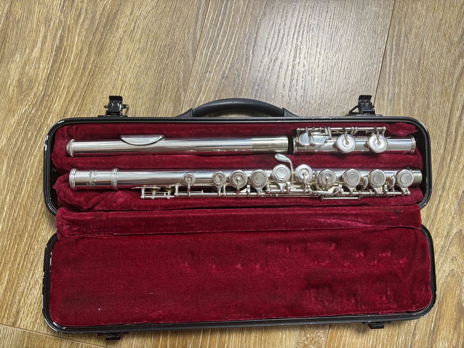 Flaut  cu cap argintat