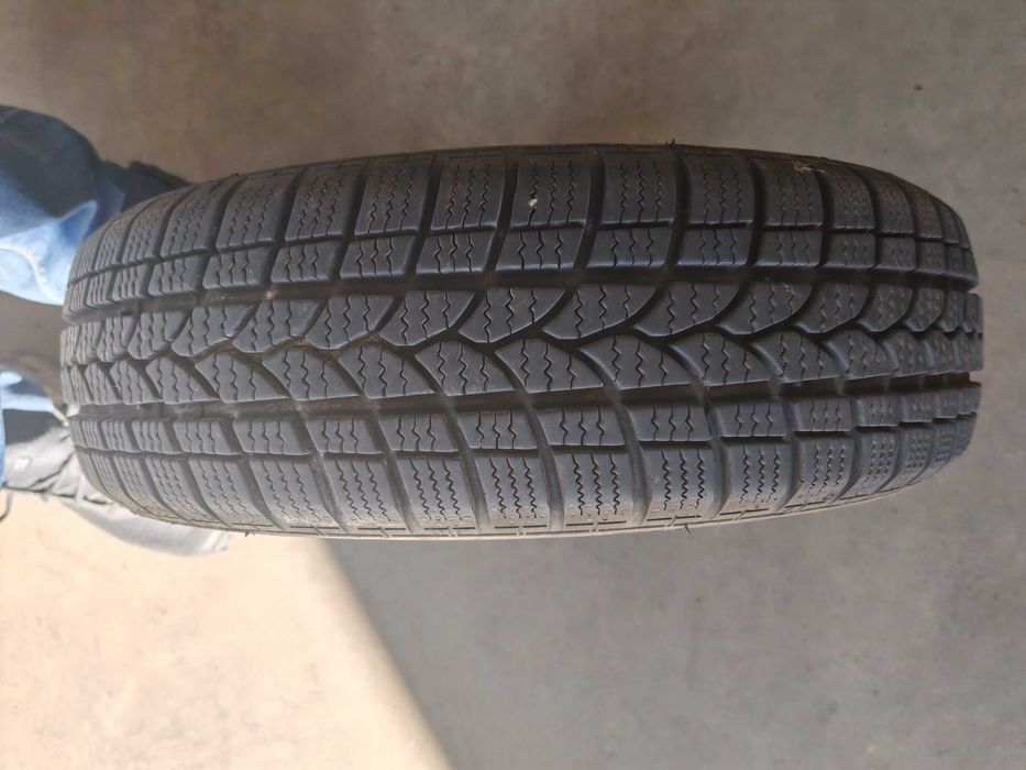 гуми втора употреба