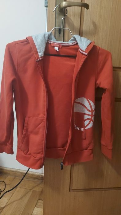 Спортна блуза Okaidi 140см