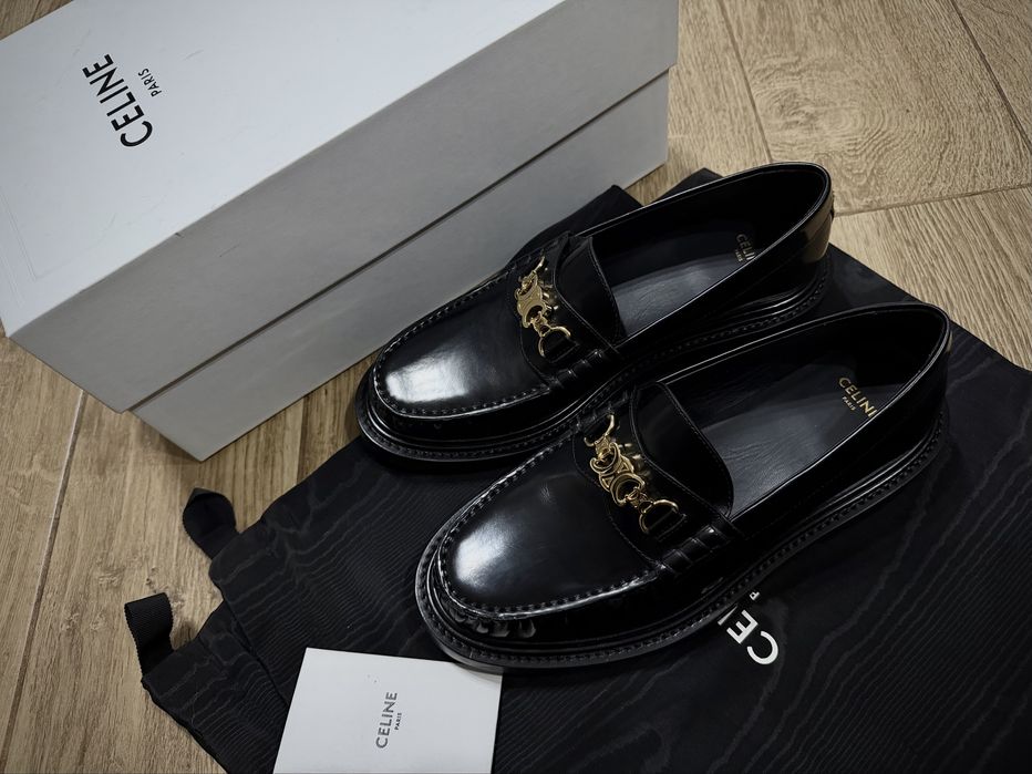 Celine Обувки Лоуфъри