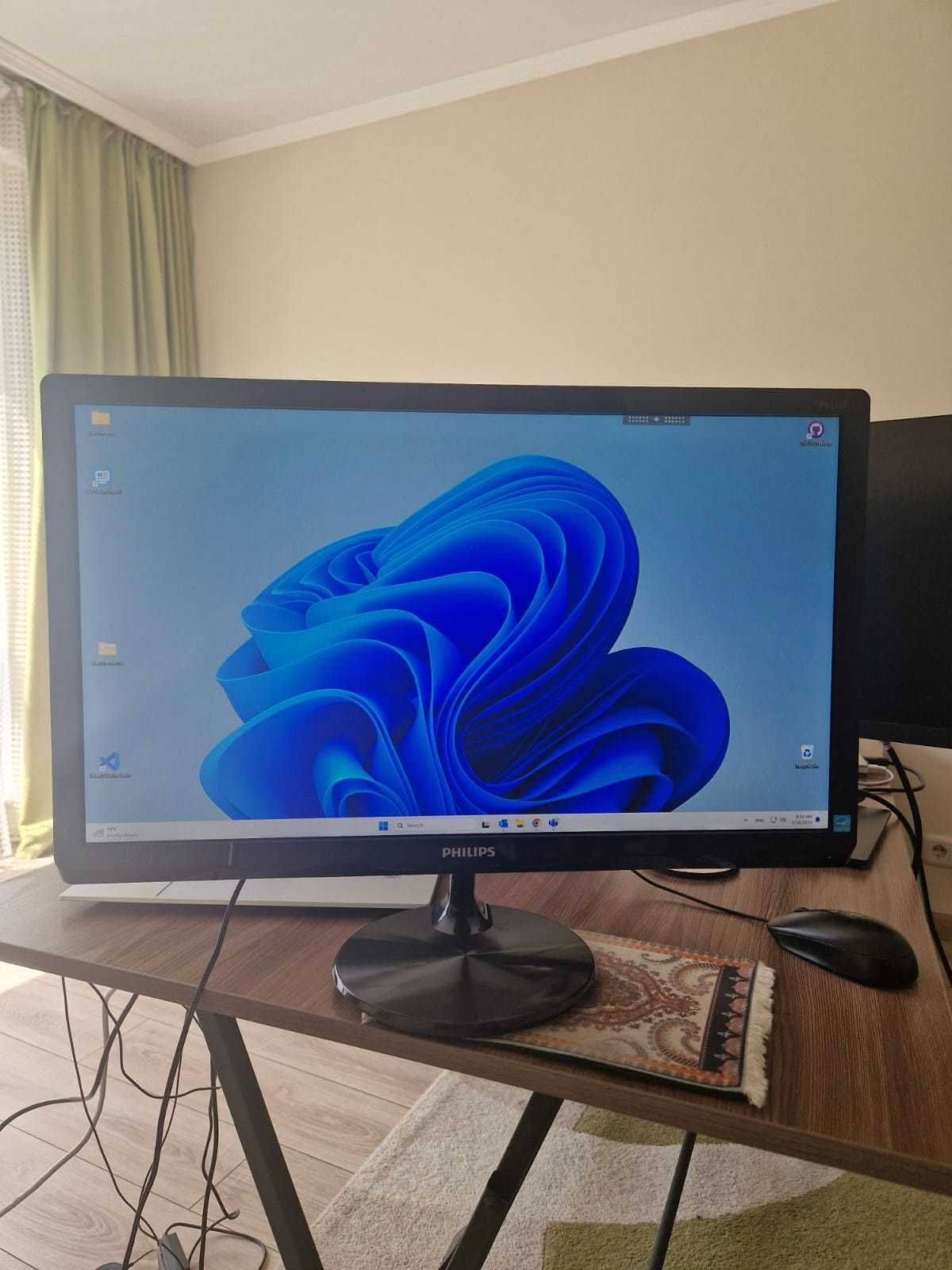 Монитор Philips 23''