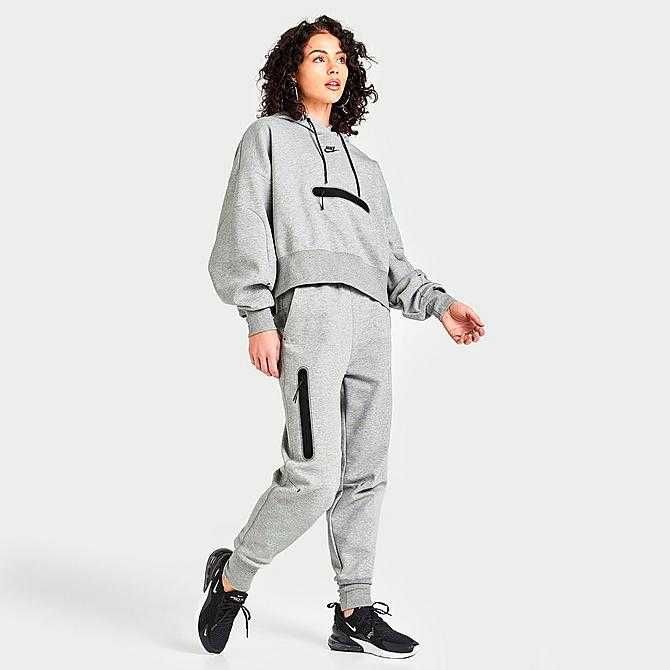 Nike Tech Fleece de la 10-18 ani