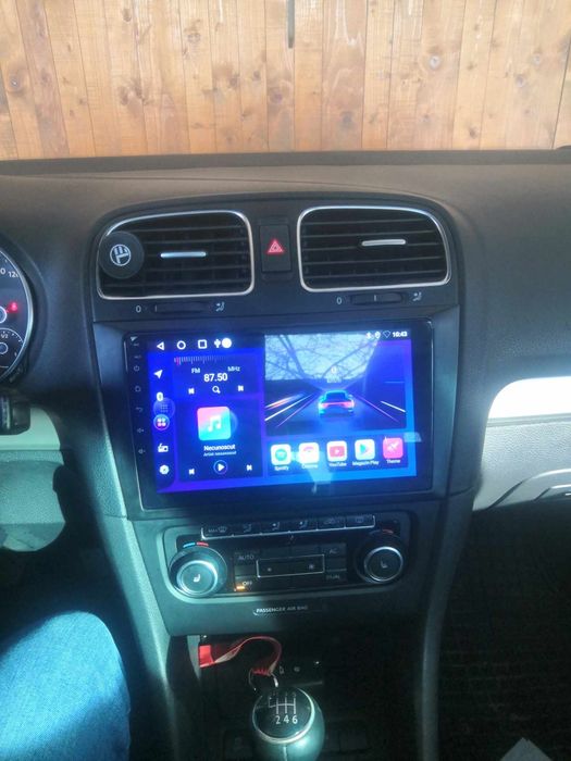 Navigatie android 14-4G-RAM 64GB memorie interna Dacia Logan,2 Sandero