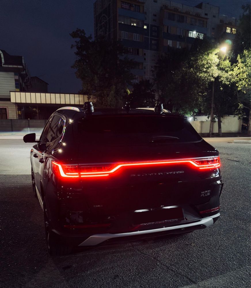 BYD Song Plus DM-i 2 poz