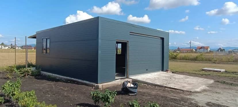 Vând containere garaje auto