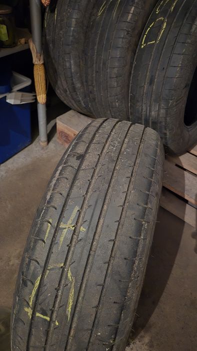 Anvelope de vară 215 70 R16