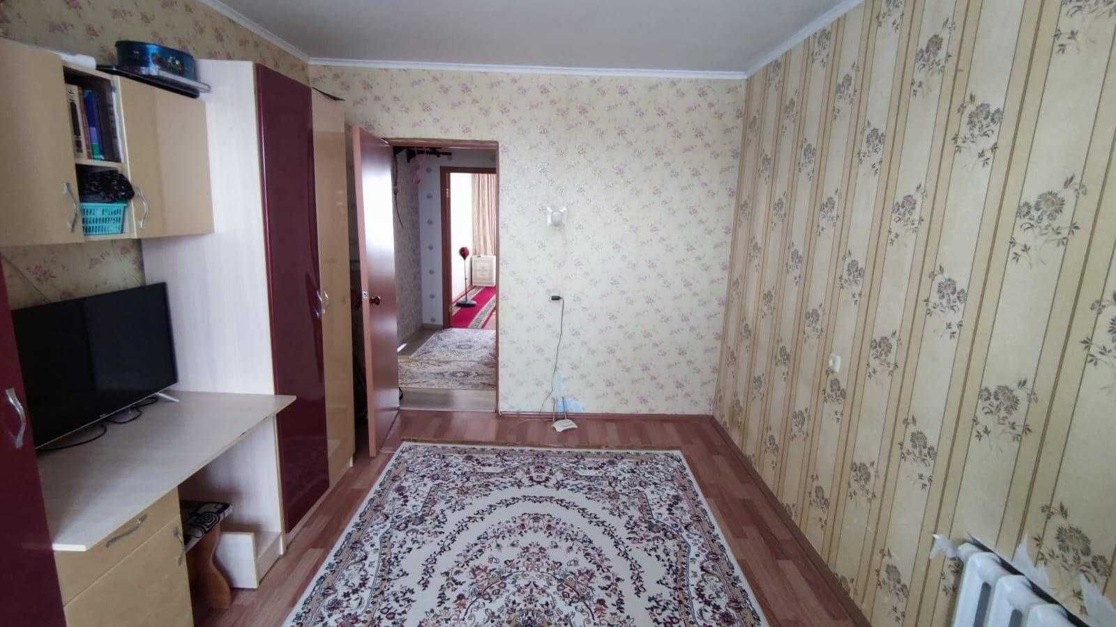 Продам 3х комн квартиру на 9 мкр 1 кубик
